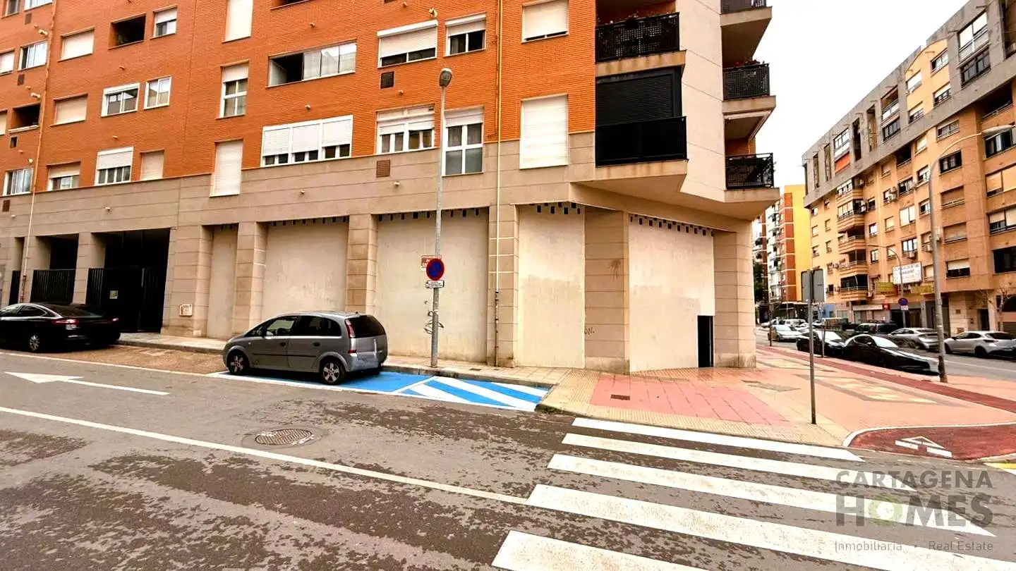 Local comercial en venta en Santiago Ramón Y Cajal 71, imagen 5