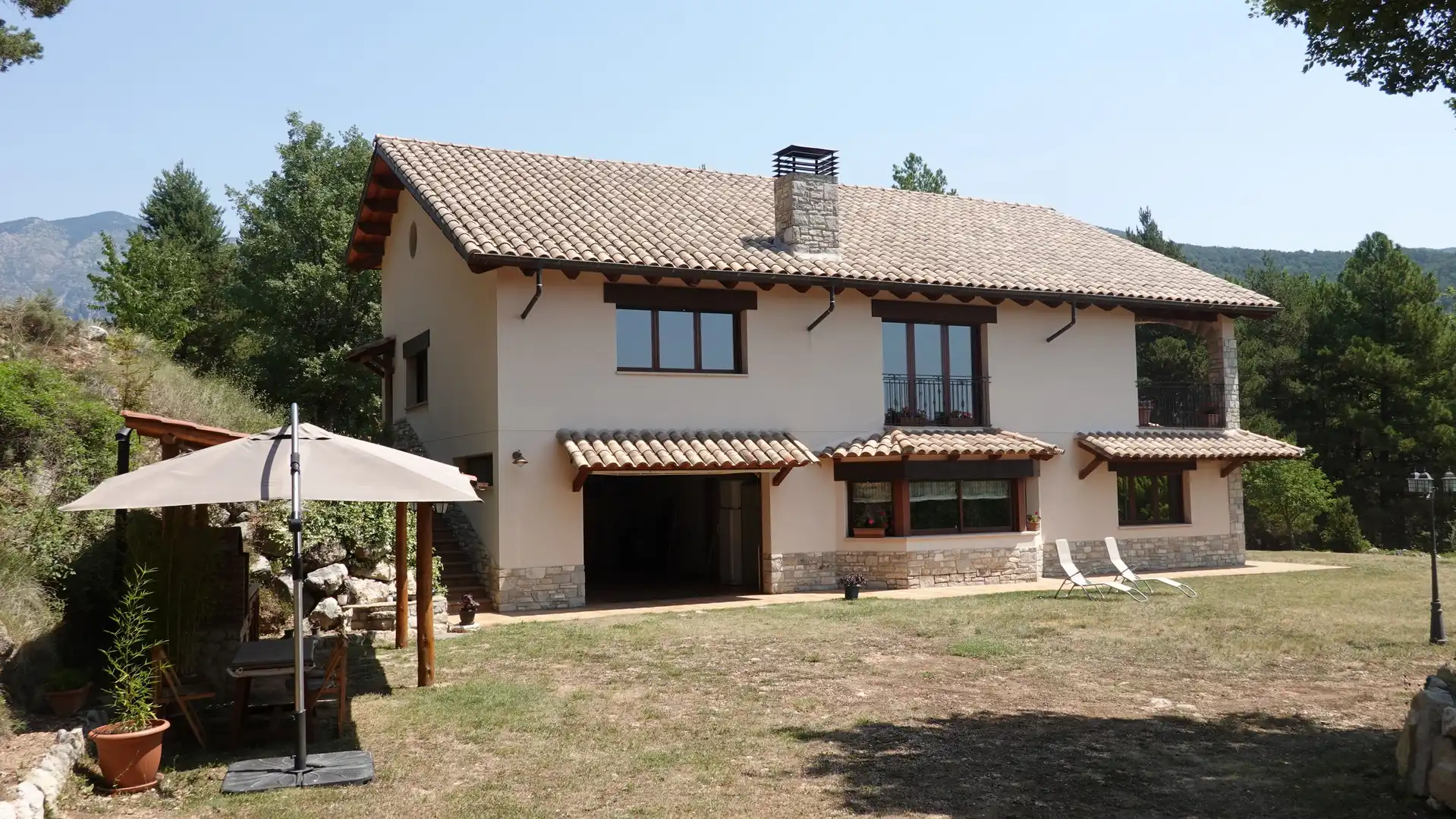Vista exterior de Casa o chalet en venta en Guixers con Calefacción, Jardín privado y Terraza