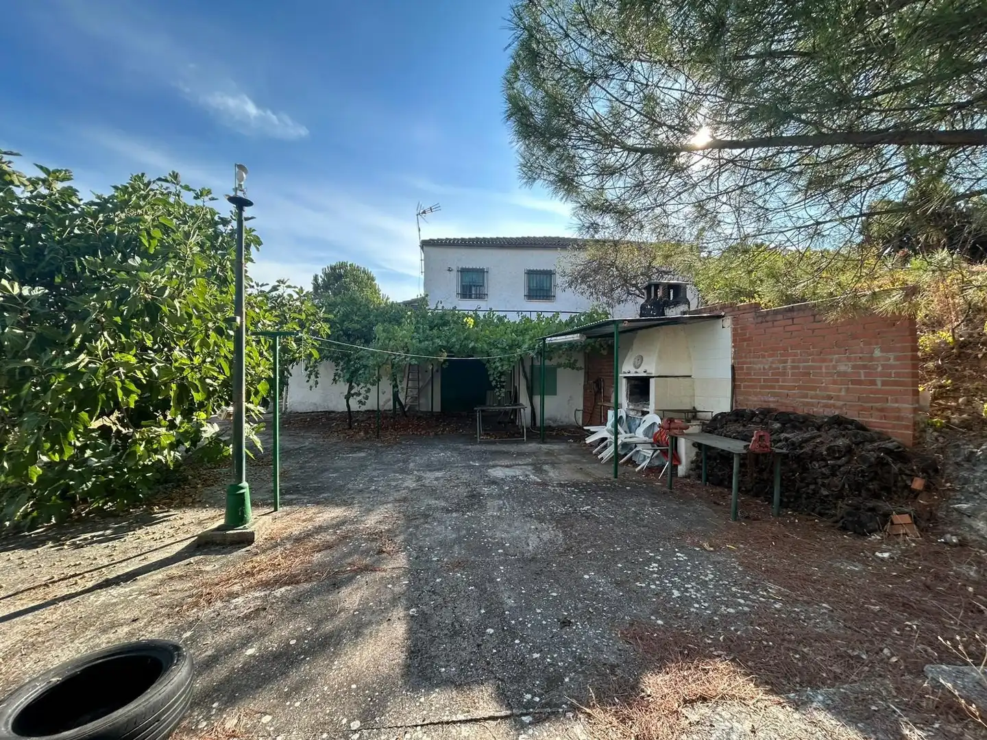 Außenansicht von Haus oder Chalet zum Verkauf in Hontoba