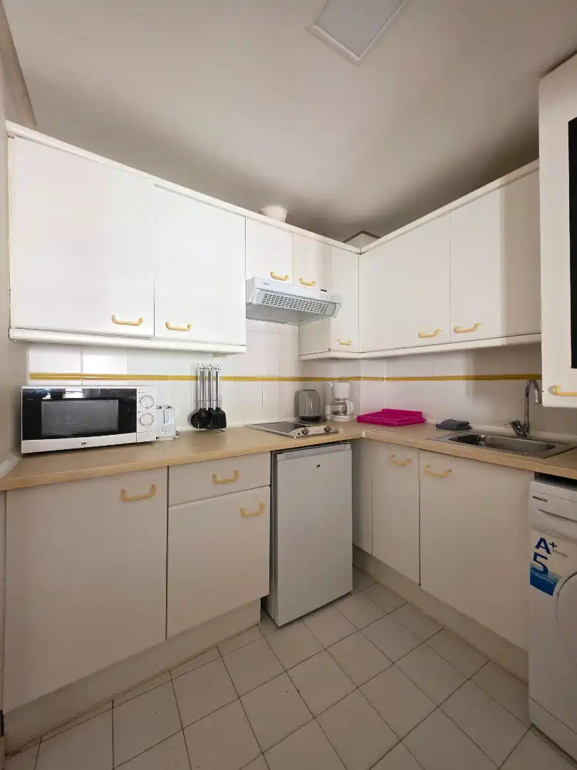 Kitchen of Duplexes for sale in Madrid  with Air Conditioner, Heating and Parquet flooring