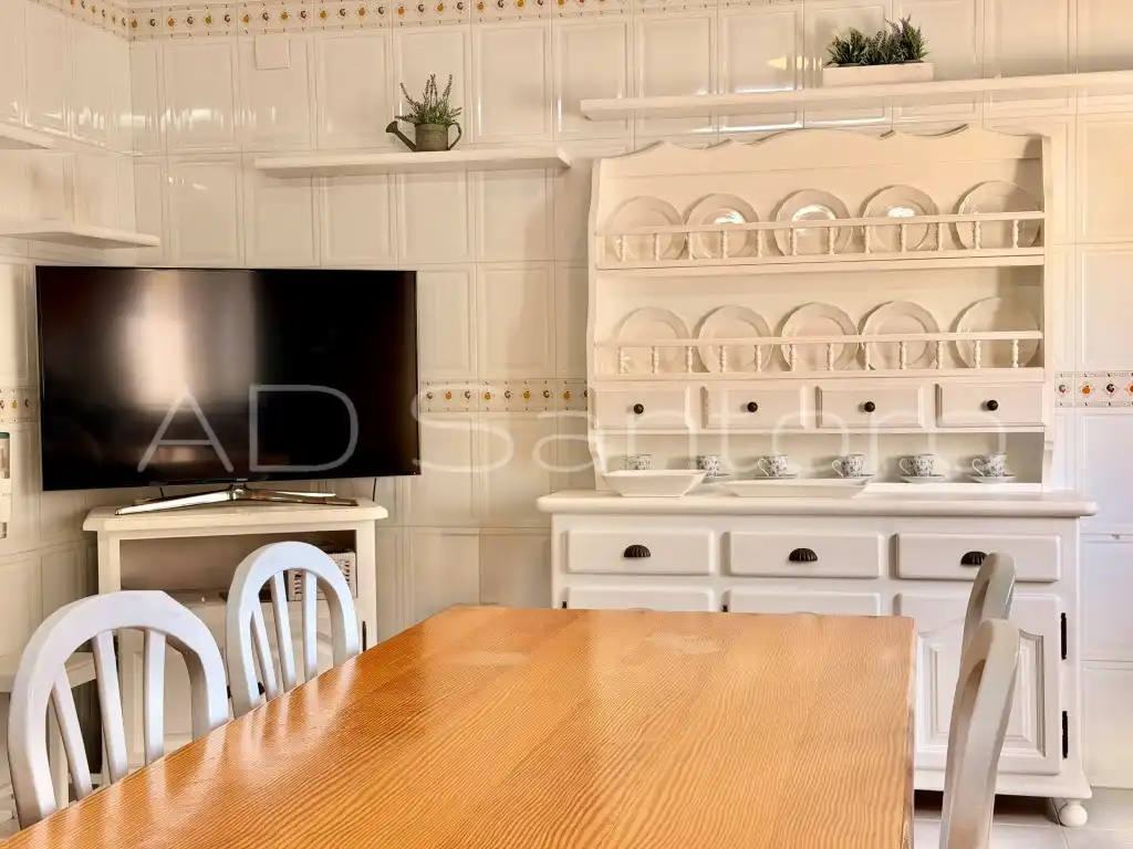 Comedor de Casa adosada en venta en Vilanova i la Geltrú
