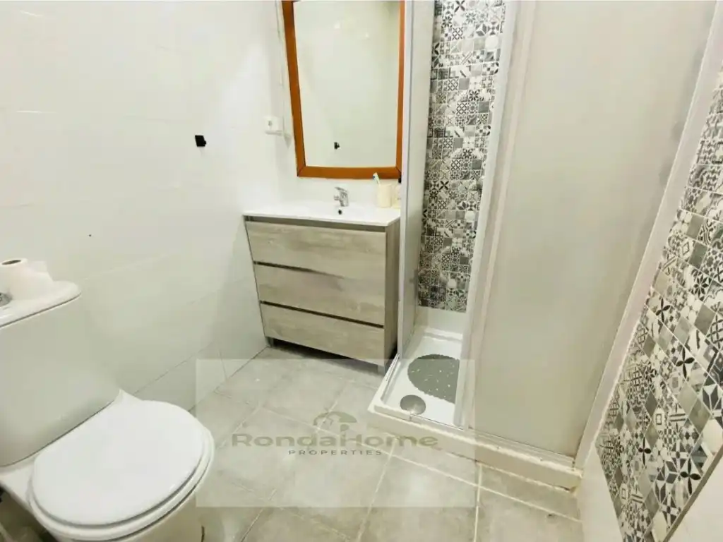 Badezimmer von Wohnung zur Miete in Torremolinos