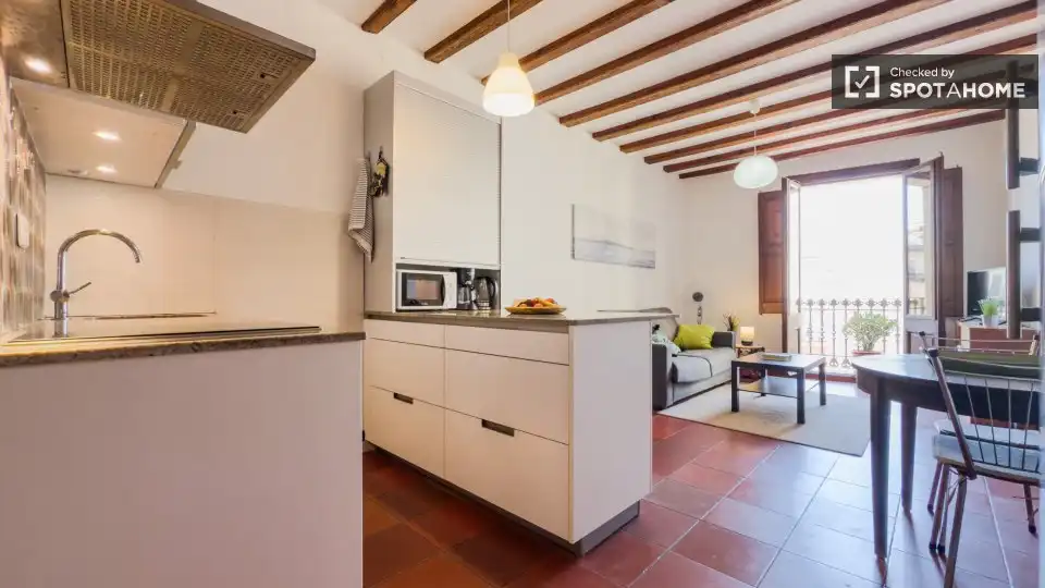 Flat with terrace to rent in Gràcia, imagen 4