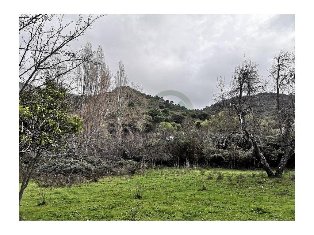 House or chalet for sale in Algatocín