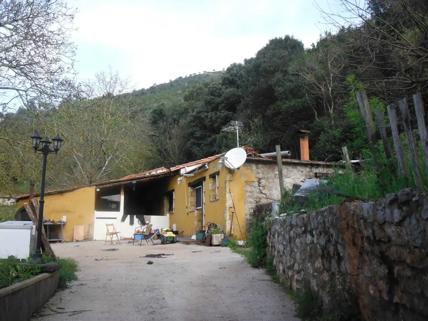 Vista exterior de Casa o chalet en venta en Medio Cudeyo