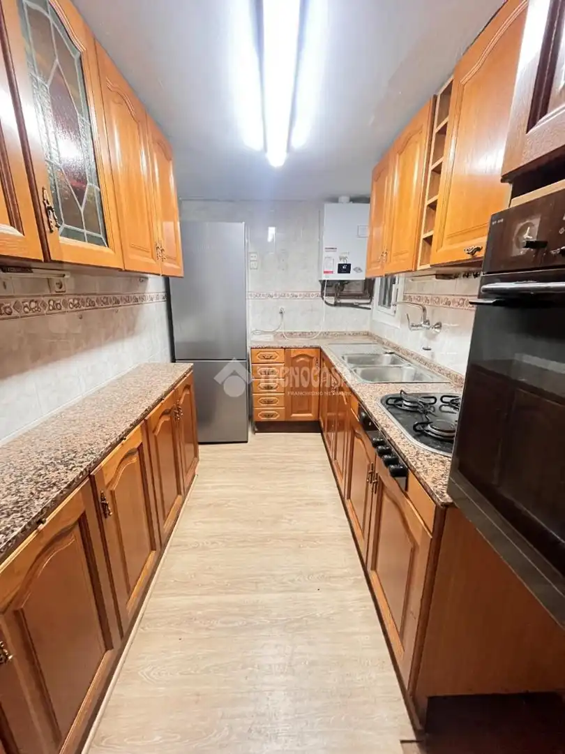 Cocina de Piso en venta en Barcelona con Terraza