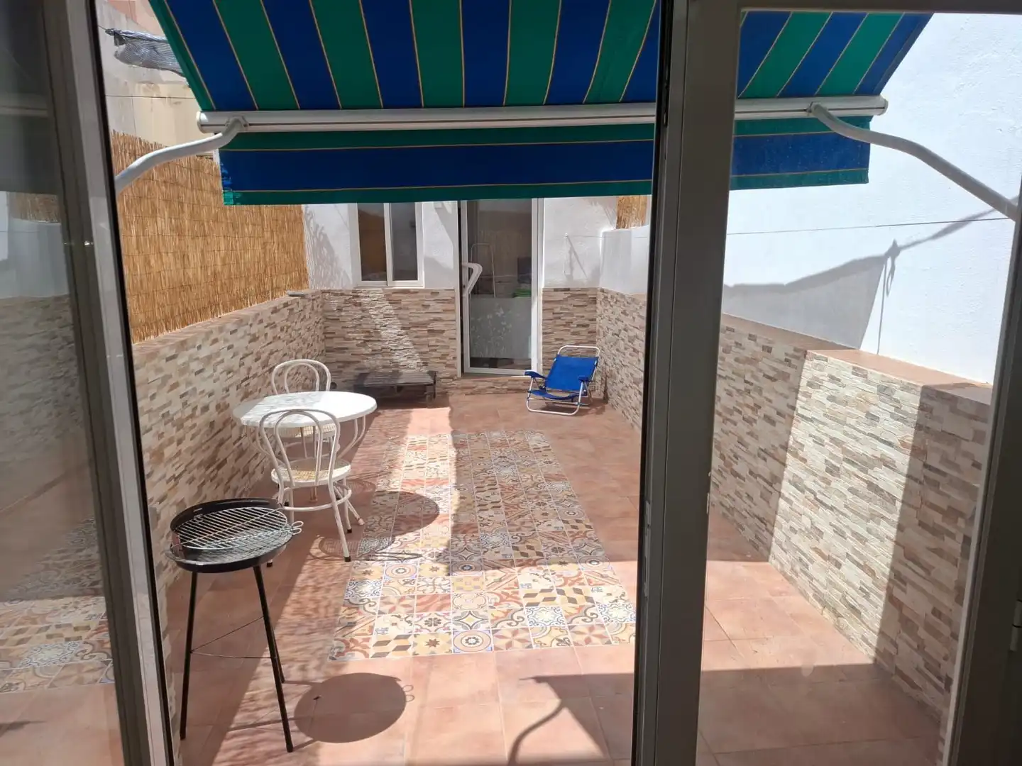 Terrassa de Pis de lloguer en Adra amb Aire condicionat, Terrassa i Moblat
