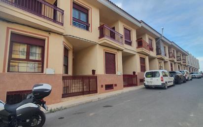 Exterior view of Single-family semi-detached for sale in Hellín  with Air Conditioner, Heating and Storage room