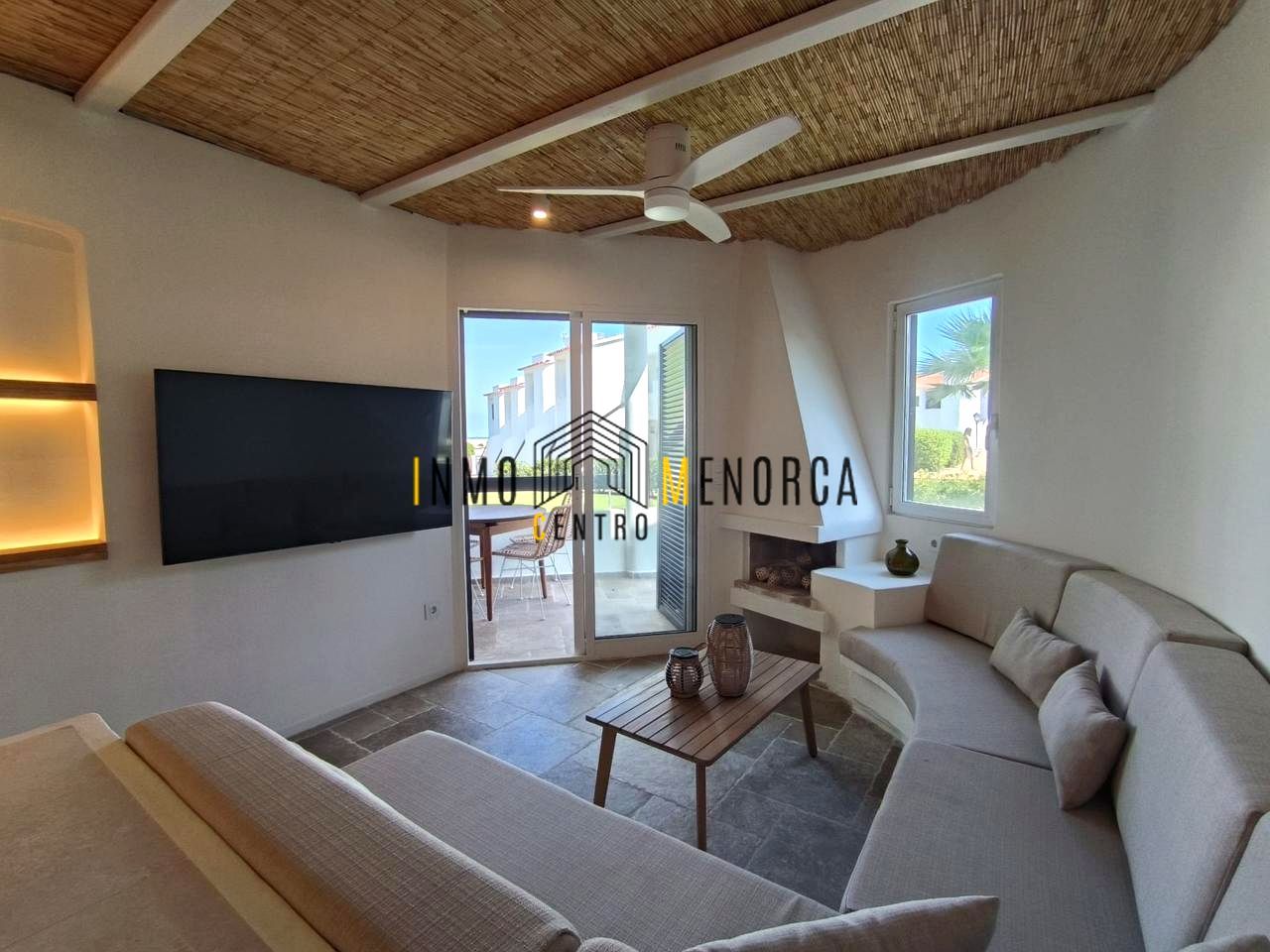 Living room of Planta baja for sale in Ciutadella de Menorca  with Air Conditioner, Terrace and Furnished