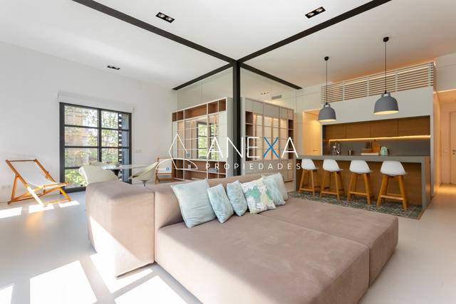 Piso en Venta en Pasaje MAS DE RODA, 26 en El Poblenou