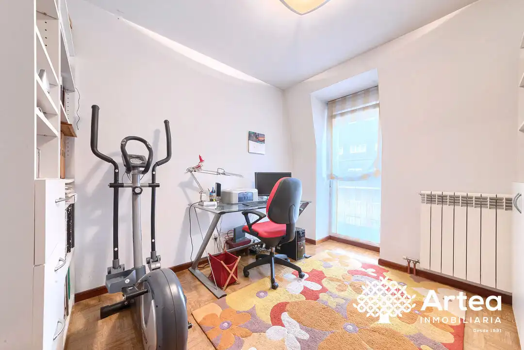Piso en venta en Bilbao  con Calefacción y Trastero