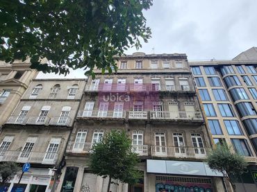 Pis amb ascensor en venda a Centro Urbano