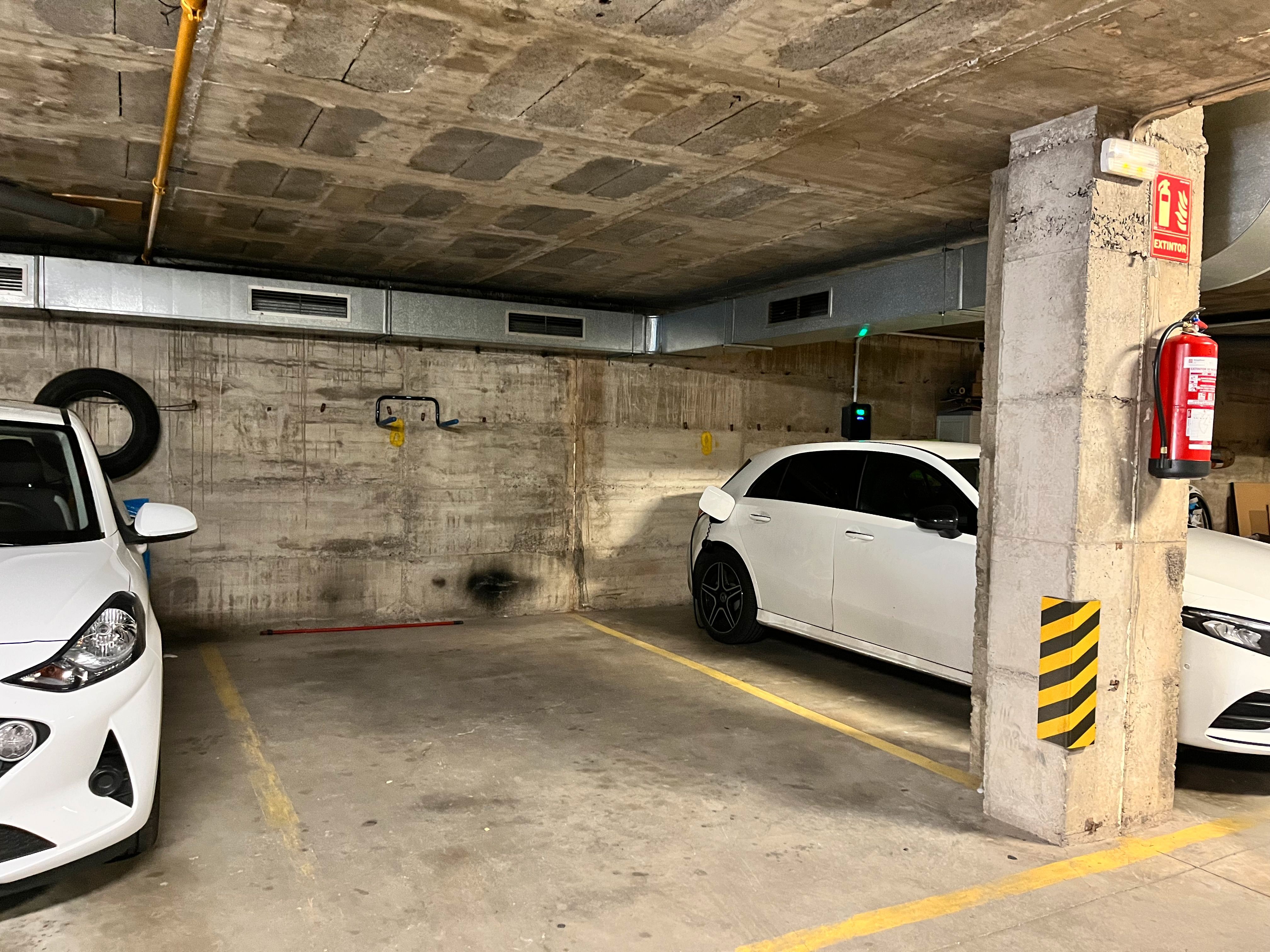 Aparcament de Garatge en venda en Girona Capital