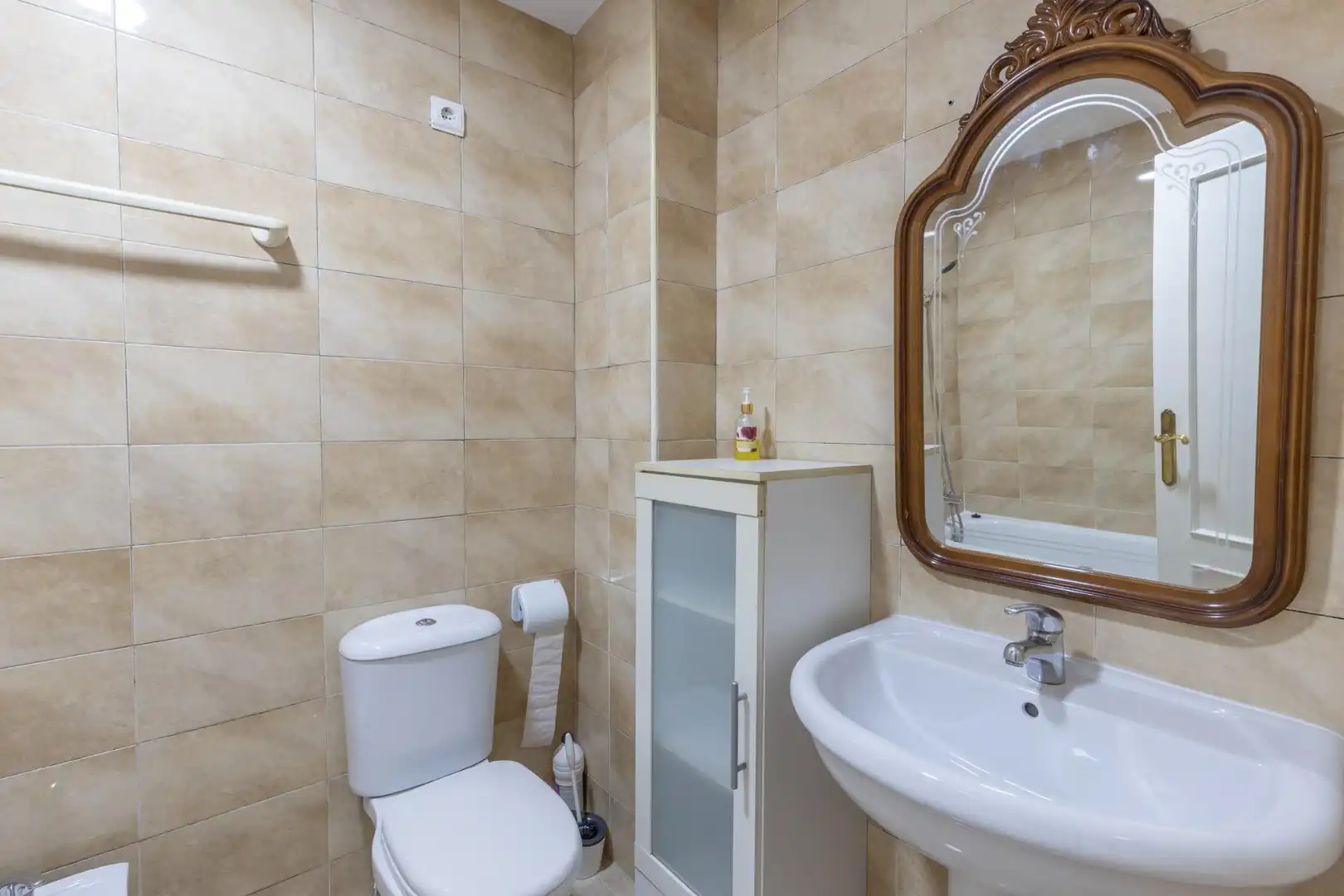 Badezimmer von Wohnung zum Verkauf in Atarfe mit Terrasse
