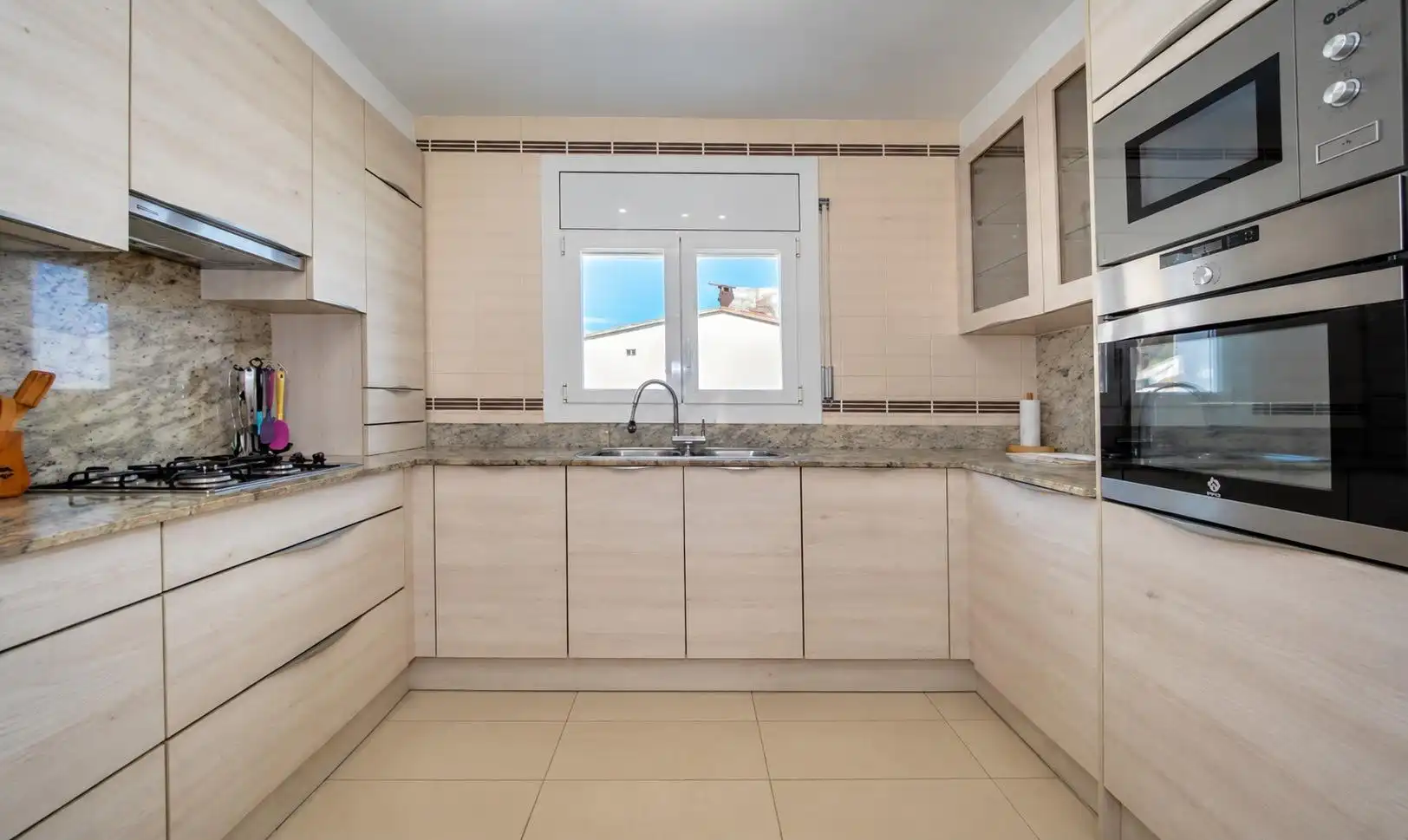 Casa con terrazza in vendita a El Port de la Selva, imagen 7