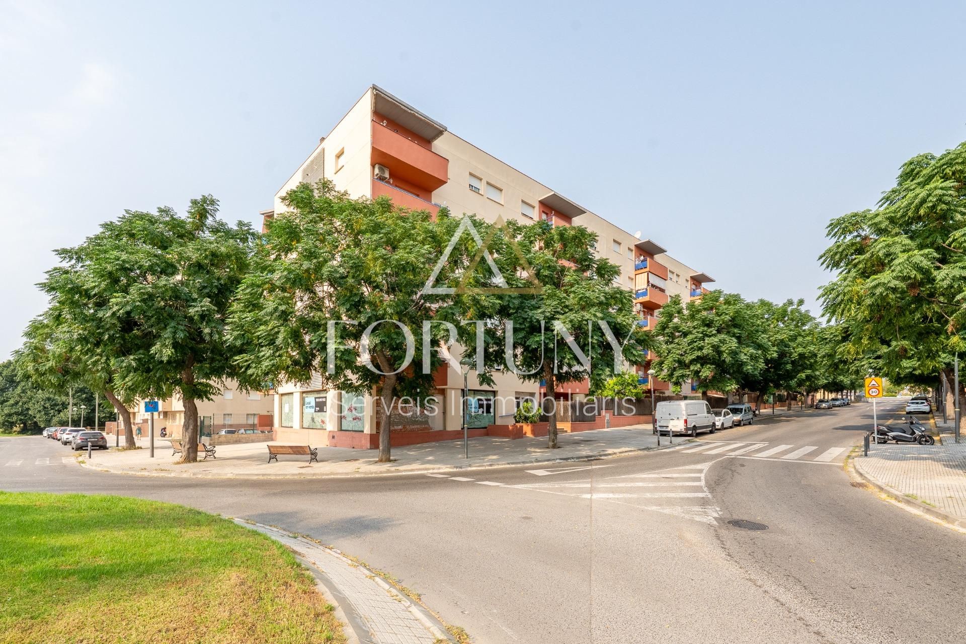 Vista exterior de Planta baja en venta en  Tarragona Capital con Calefacción y Balcón