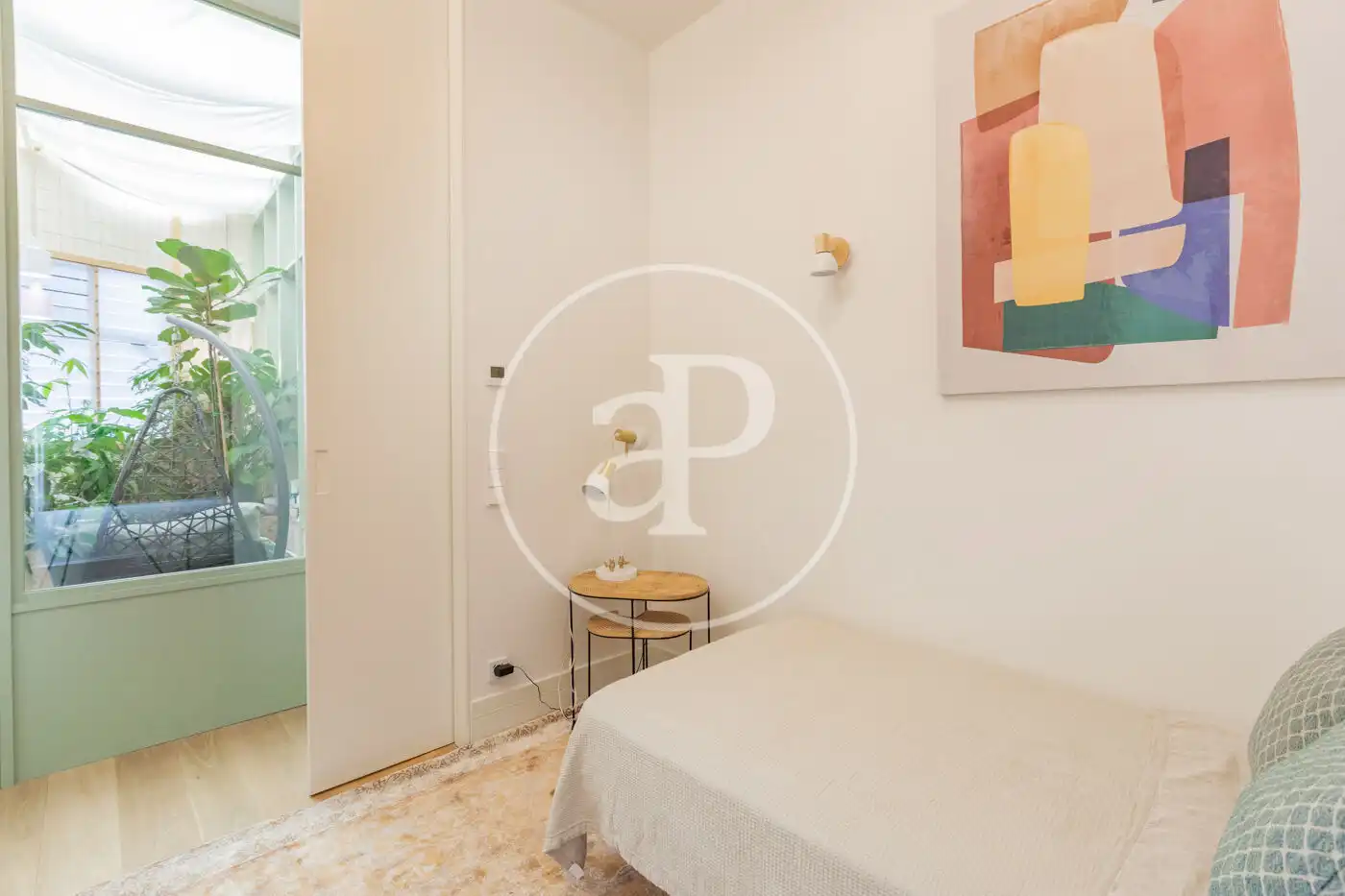 Schlafzimmer von Wohnung zur Miete in Madrid mit Klimaanlage, Heizung und Privatgarten