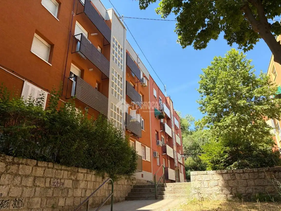 Exterior view of Flat for sale in Madrid  with Air Conditioner and Parquet flooring