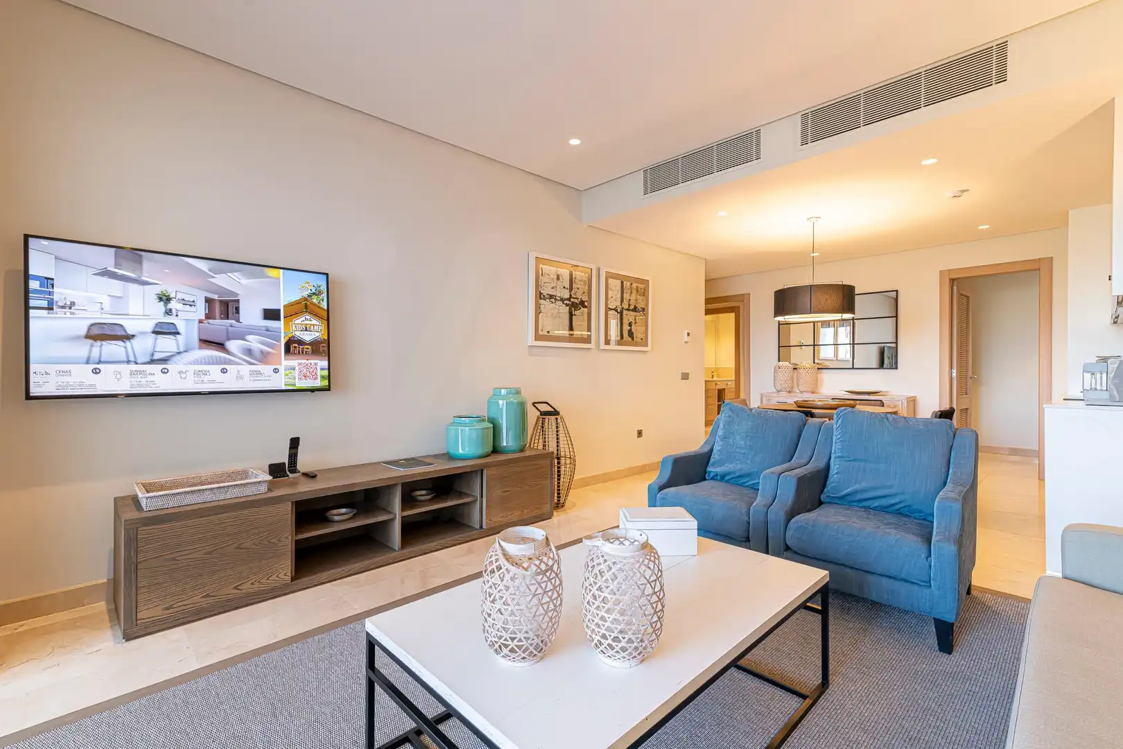 Living room of Flat for sale in Guía de Isora  with Air Conditioner, Heating and Terrace