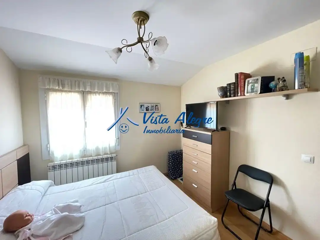 Bedroom of Detached homes for sale in Anguciana  with Heating, Private garden and Terrace