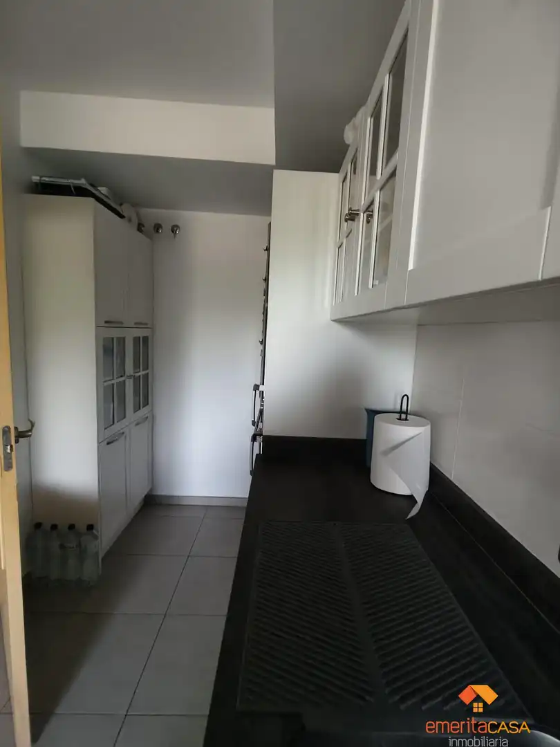 Küche von Wohnung zum Verkauf in Cáceres mit Klimaanlage