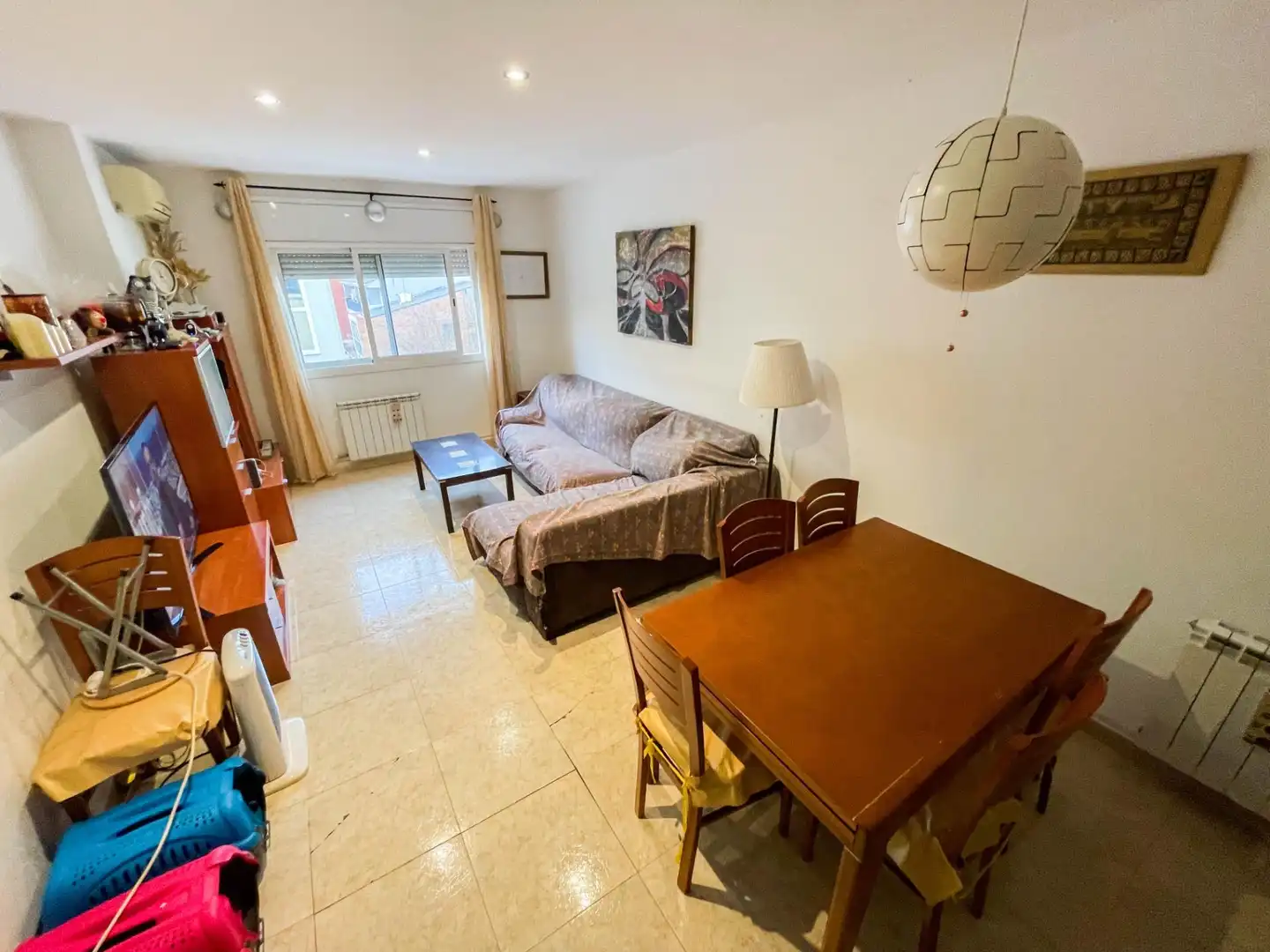 Sala de estar de Dúplex en venta en Olesa de Montserrat con Terraza y Balcón