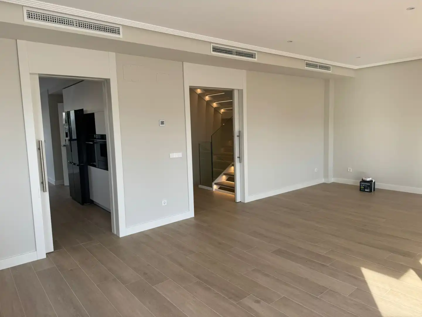 Casa adosada en venta en Boadilla del Monte con Aire acondicionado, Calefacción y Jardín privado
