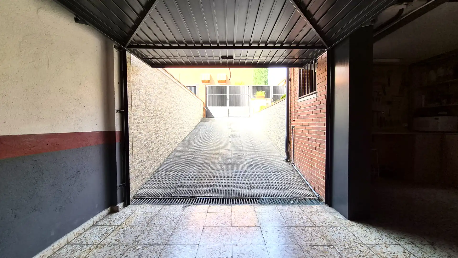Aparcament de Casa o xalet en venda en Alcalá de Henares amb Aire condicionat, Calefacció i Parquet