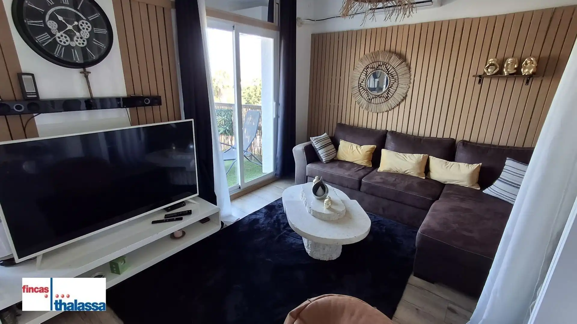 Sala d'estar de Casa o xalet en venda en Lloret de Mar amb Aire condicionat, Calefacció i Jardí privat