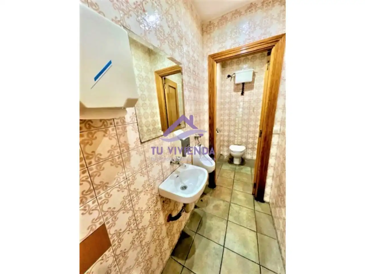 Badezimmer von Geschaftsraum zum Verkauf in Valladolid