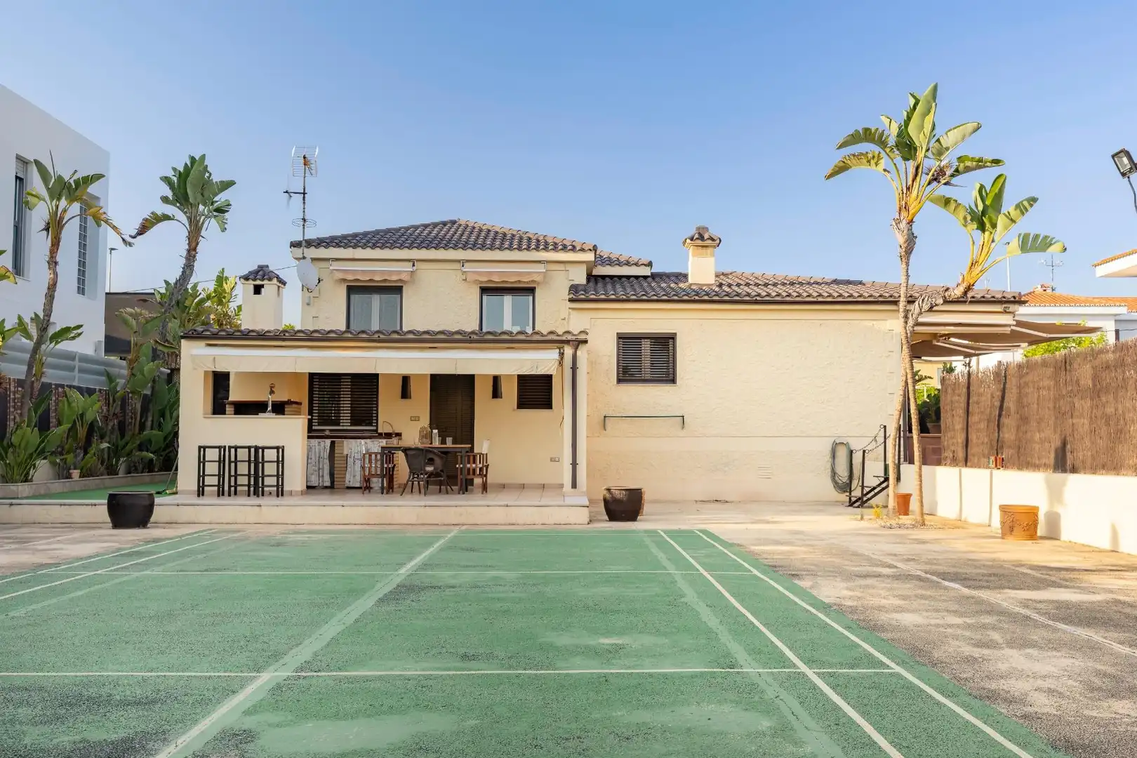 Vista exterior de Casa o chalet en venta en Chilches / Xilxes con Aire acondicionado, Jardín privado y Terraza