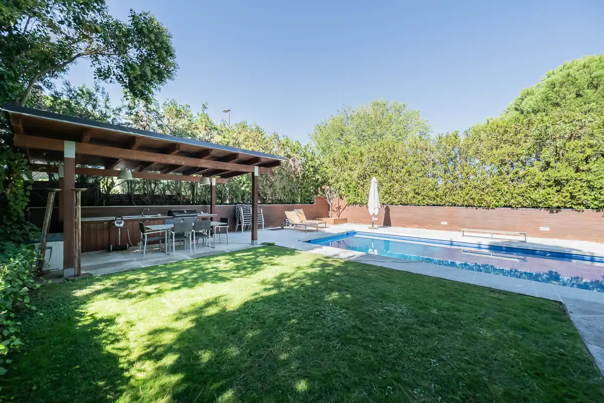 Jardín de Casa o chalet en venta en Las Rozas de Madrid