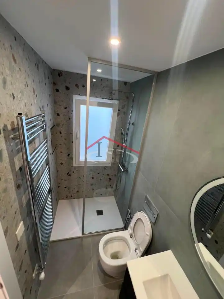Baño de Apartamento en venta en León Capital  con Calefacción y Parquet