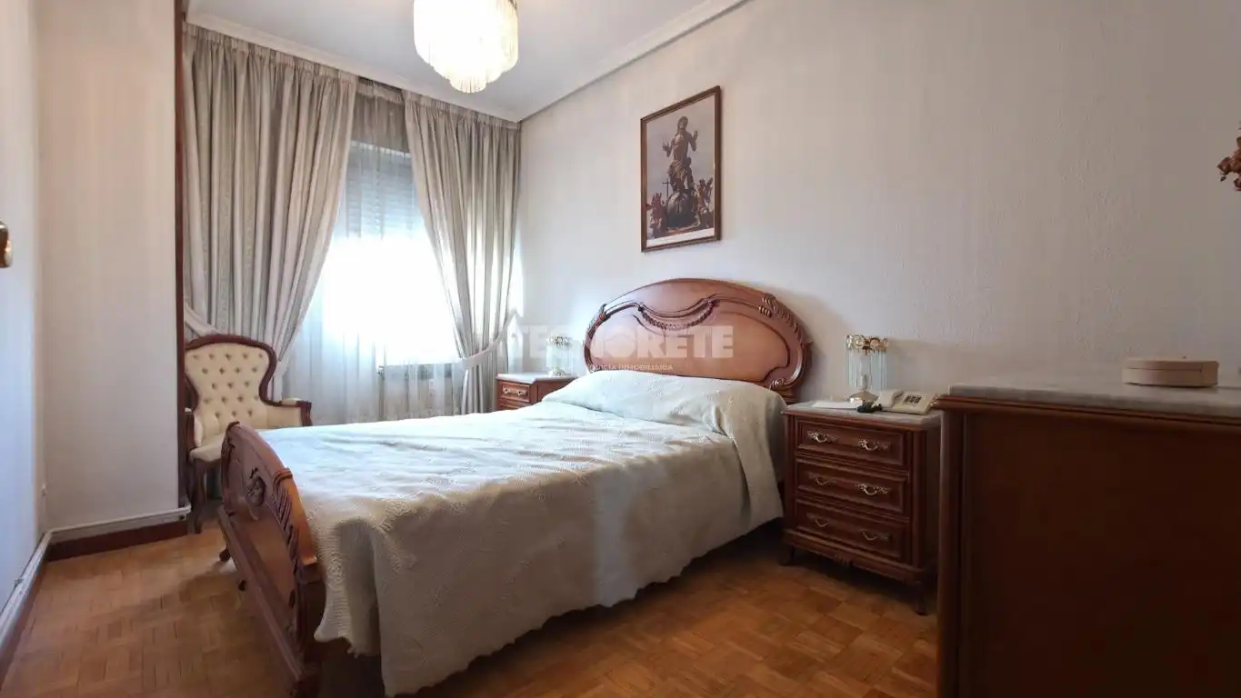 Habitación de Piso en venta en Guadalajara con Calefacción y Parquet