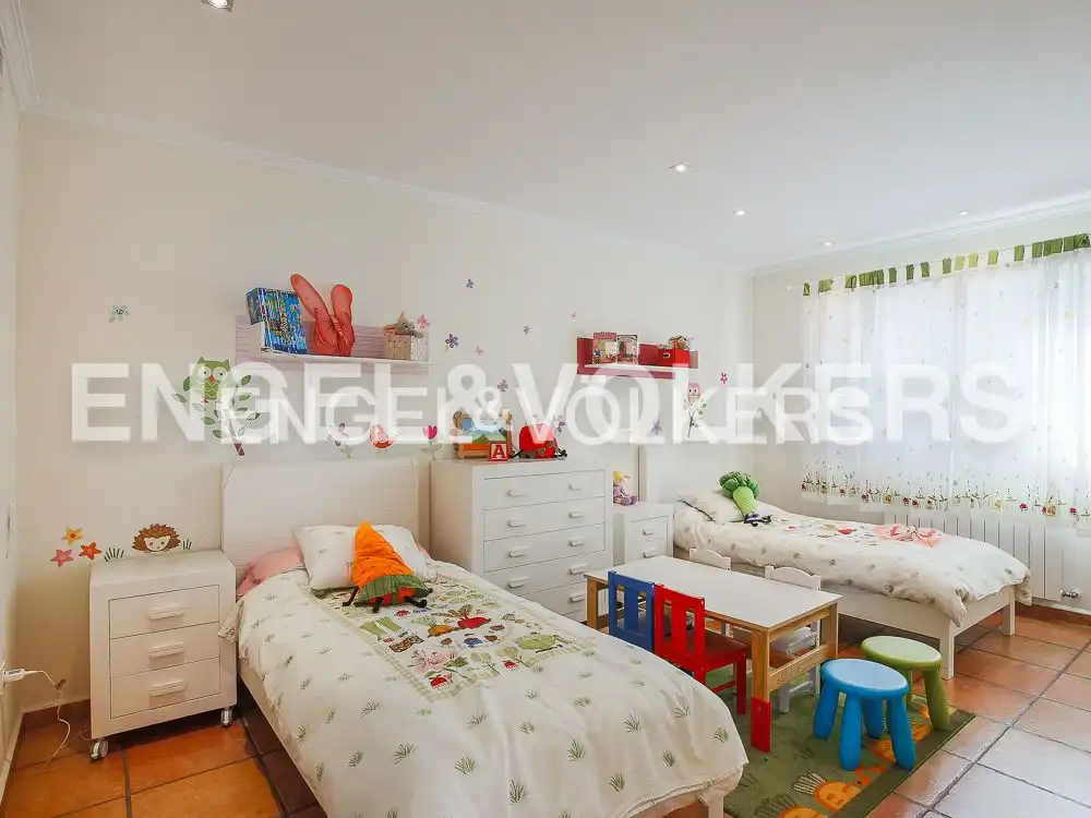 Bedroom of Houses for rent in Torrent  with Air Conditioner, Heating and Private garden