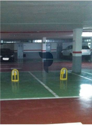 Garaje en Alquiler en Carrer d'Antonio Ferrandis, 8 en Ciutat de les Ciències i de les Arts - Justicia