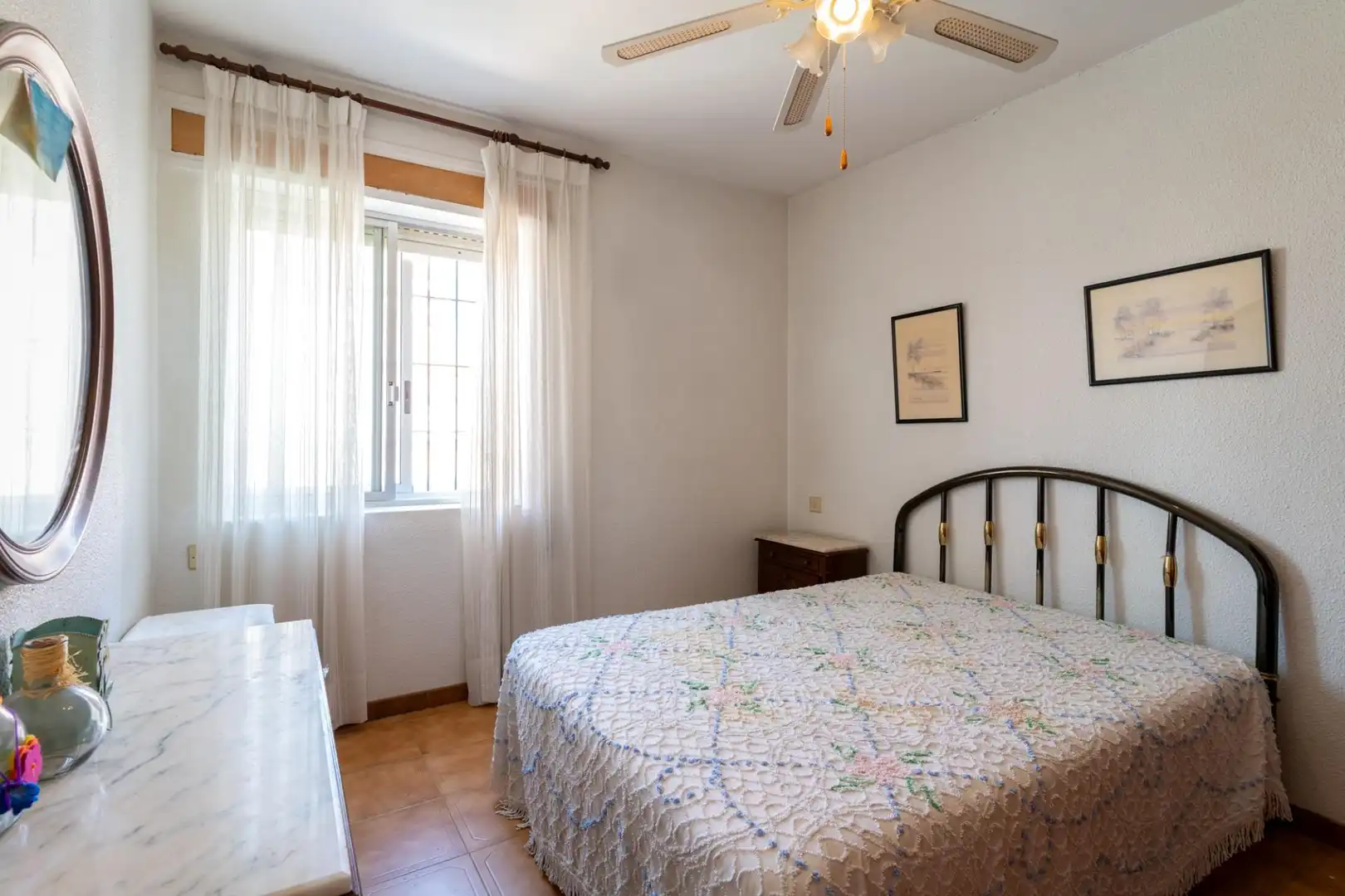 Schlafzimmer von Einfamilien-Reihenhaus zum Verkauf in Almería