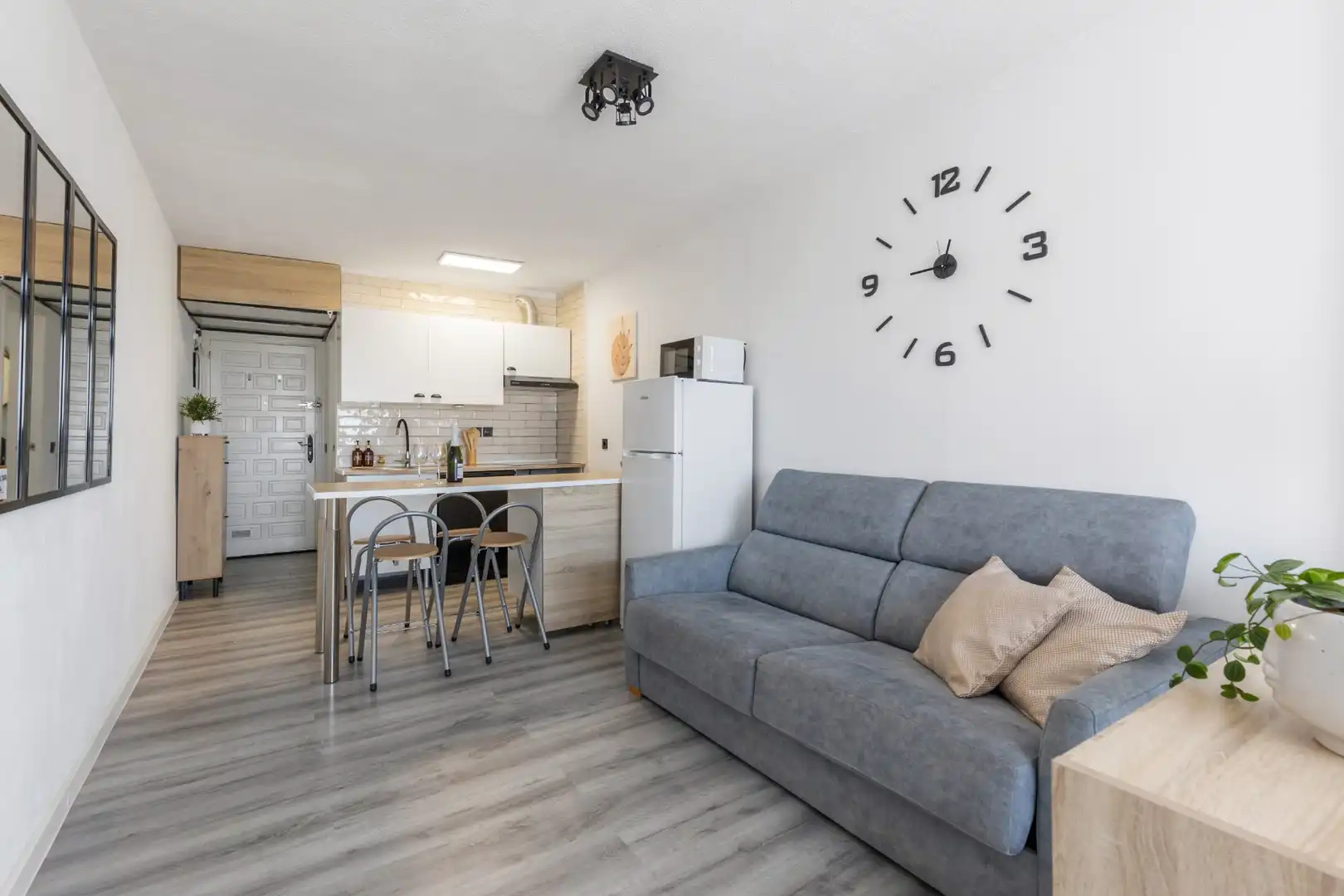 Sala de estar de Apartamento en venta en Torrevieja con Aire acondicionado y Terraza