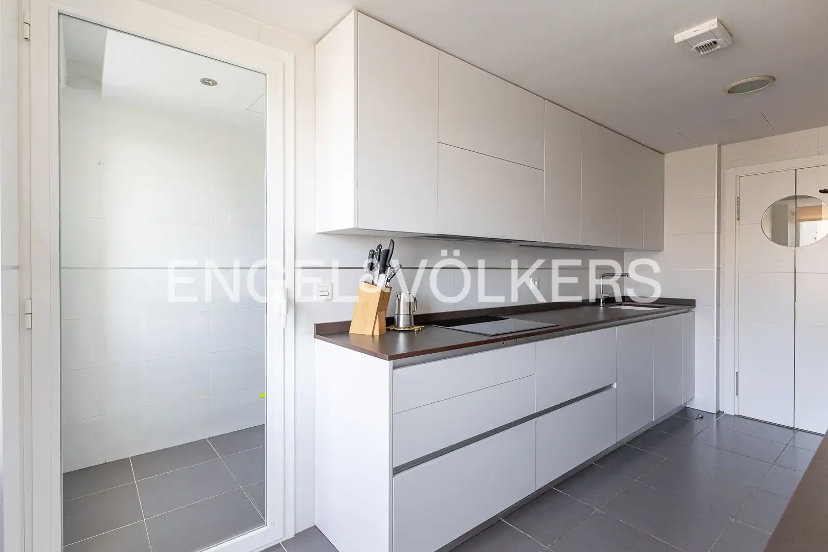 Kitchen of Duplexes for sale in Madrid  with Air Conditioner, Heating and Private garden
