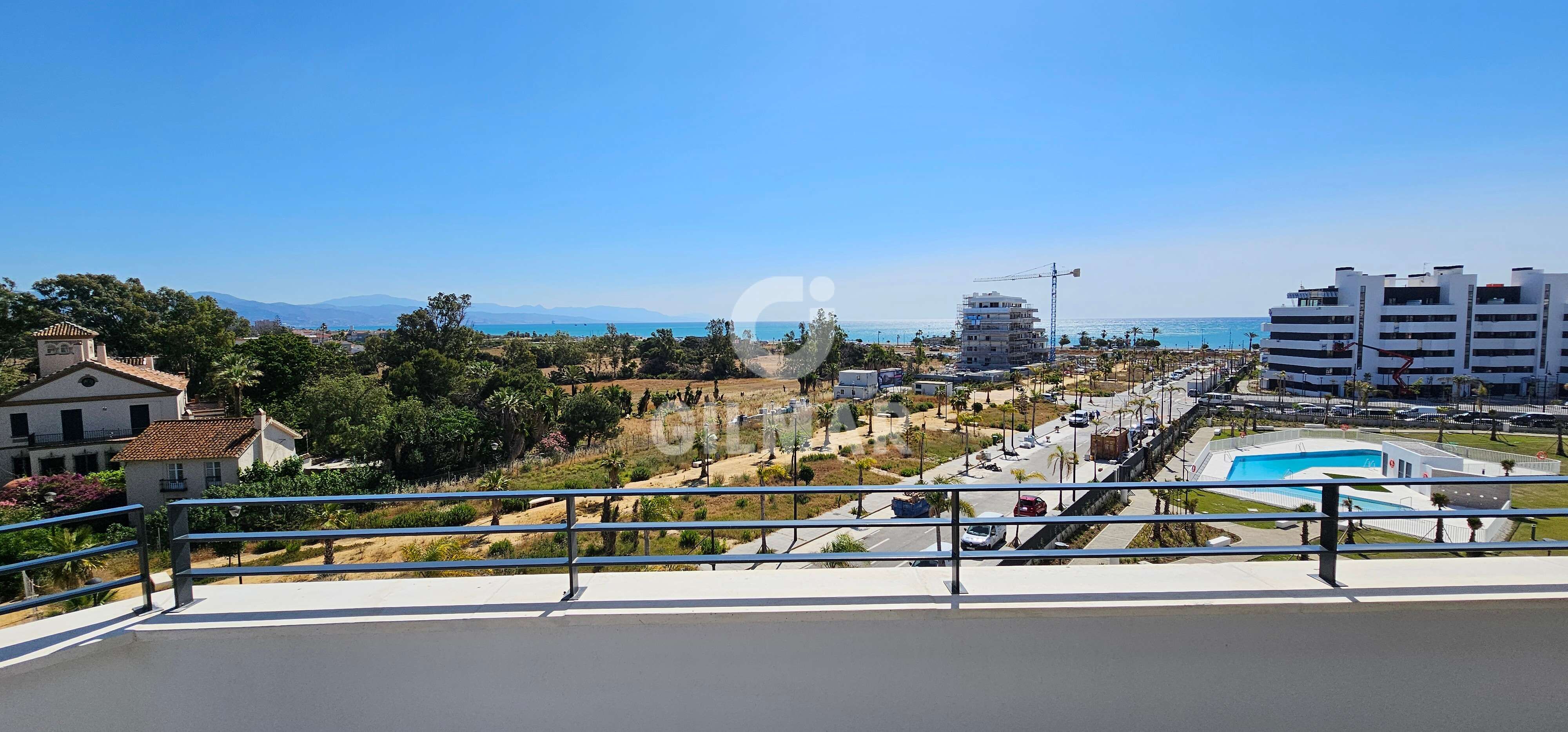 Vista exterior de Àtic en venda en Torremolinos amb Calefacció, Traster i Piscina