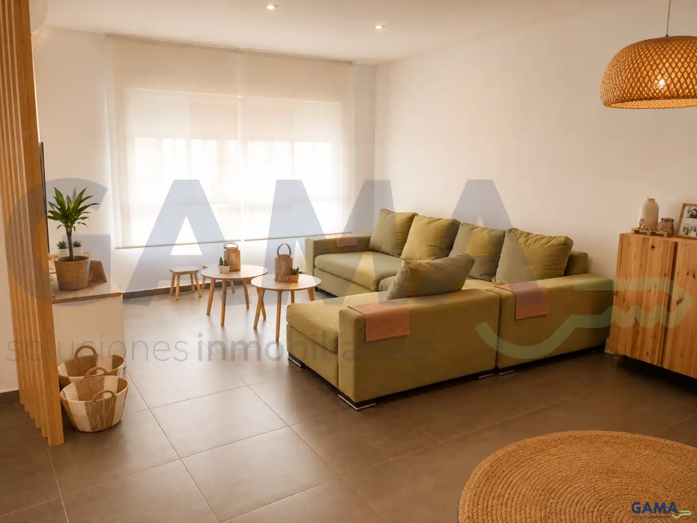 Sala d'estar de Casa o xalet en venda en Benimuslem amb Aire condicionat