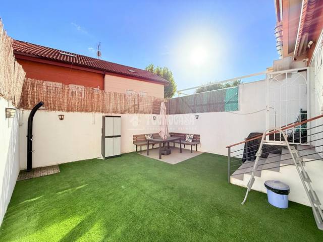 Casa adosada en Venta en Seseña Nuevo