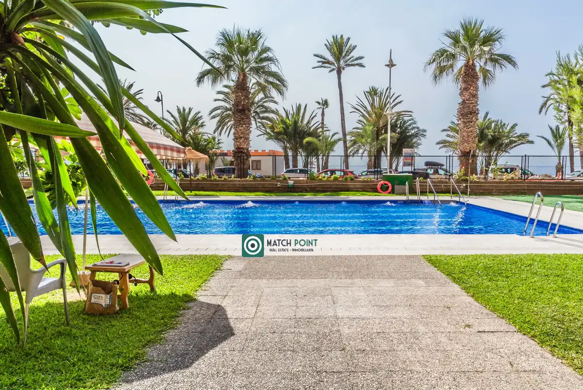 Swimming pool of Flat for sale in Almuñécar  with Furnished