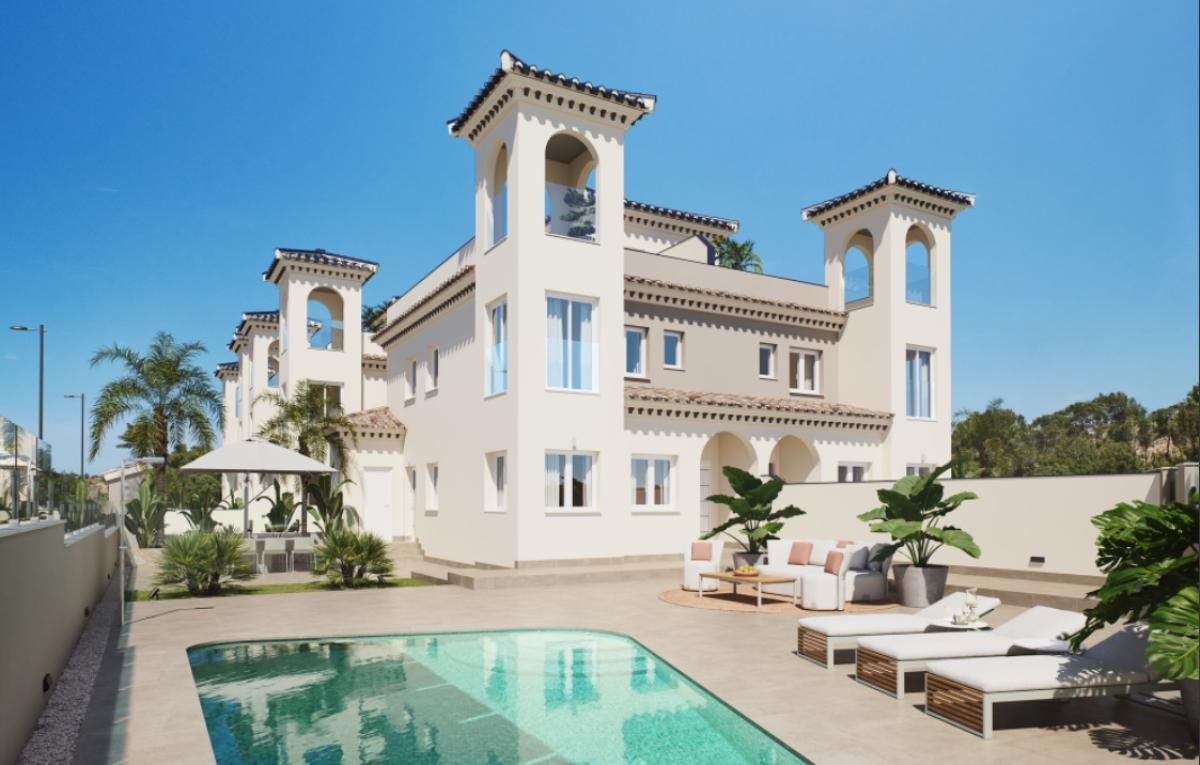 Vista exterior de Casa adosada en venda en Bigastro amb Piscina comunitària