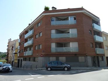 Parking avec ascenseur à vendre à Lepant