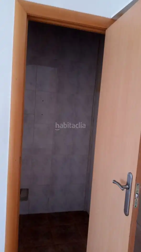 Local comercial de lloguer a Avinguda de l'Estació 9b, imagen 2