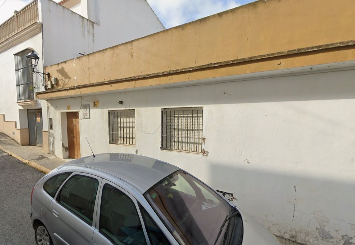 Vista exterior de Local en venda en Paterna de Rivera