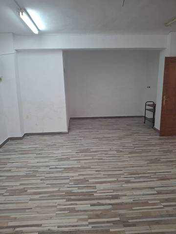 Local comercial en Alquiler en Altabix