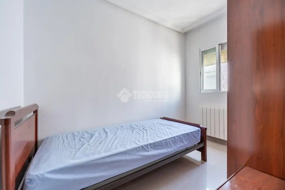 Schlafzimmer von Wohnung zum Verkauf in Madrid
