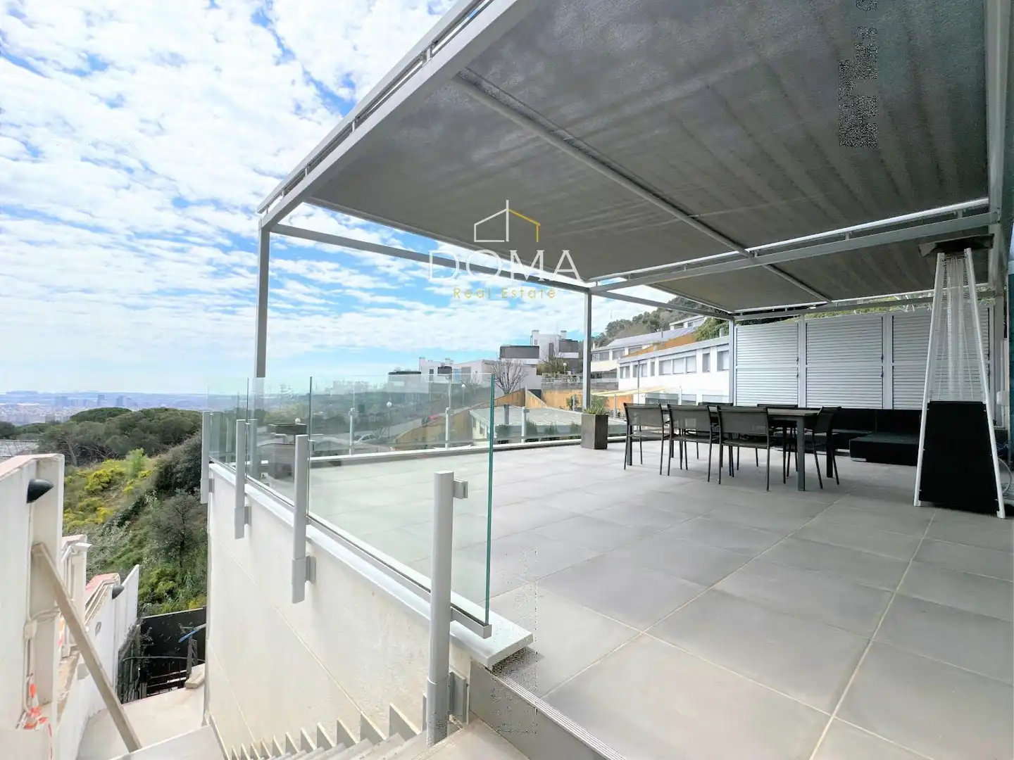Terraza de Casa o chalet en venta en Barcelona con Aire acondicionado, Calefacción y Jardín privado